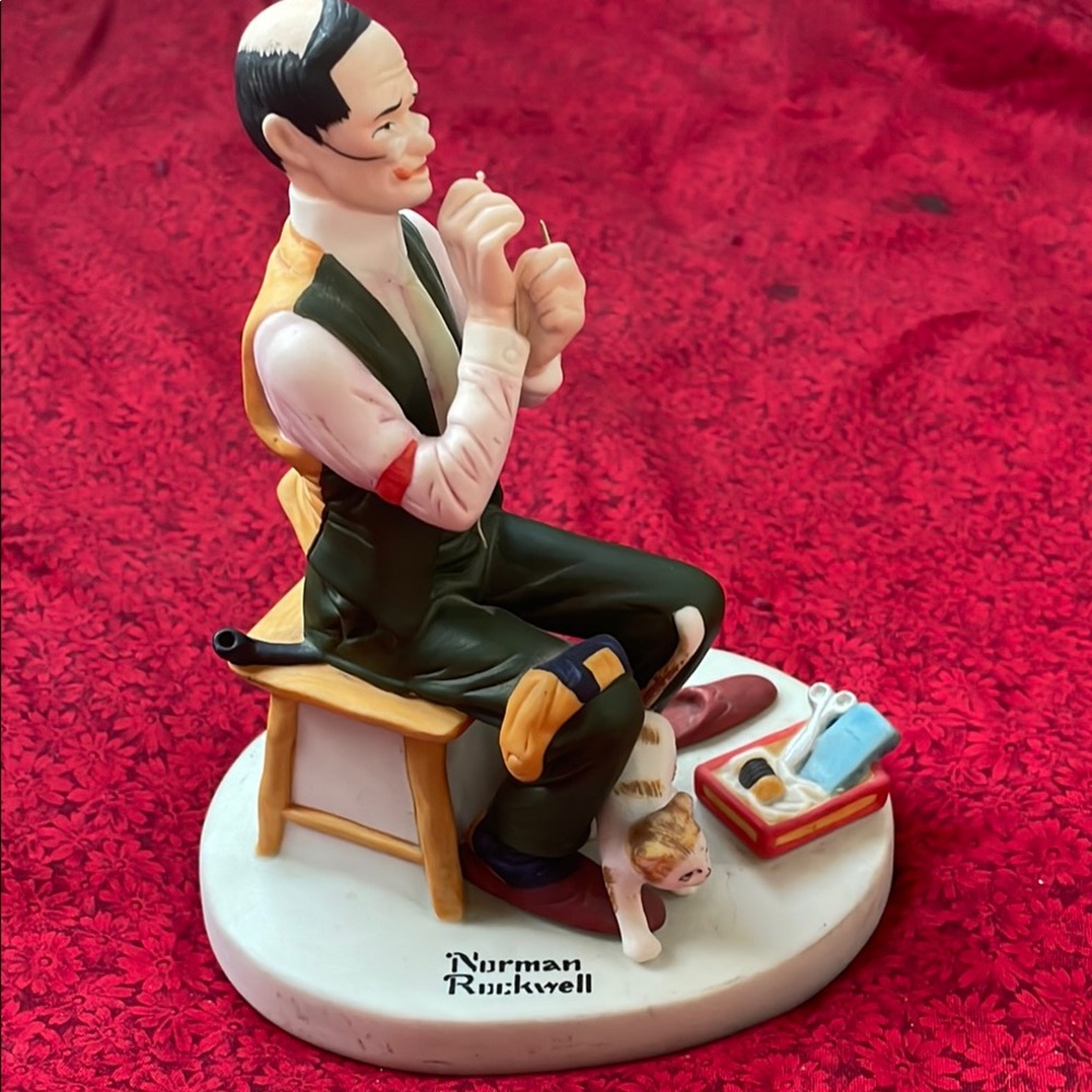 Danbury Mint Norman Rockwell Porcelain Figurine “Man Threading a Needle”‎